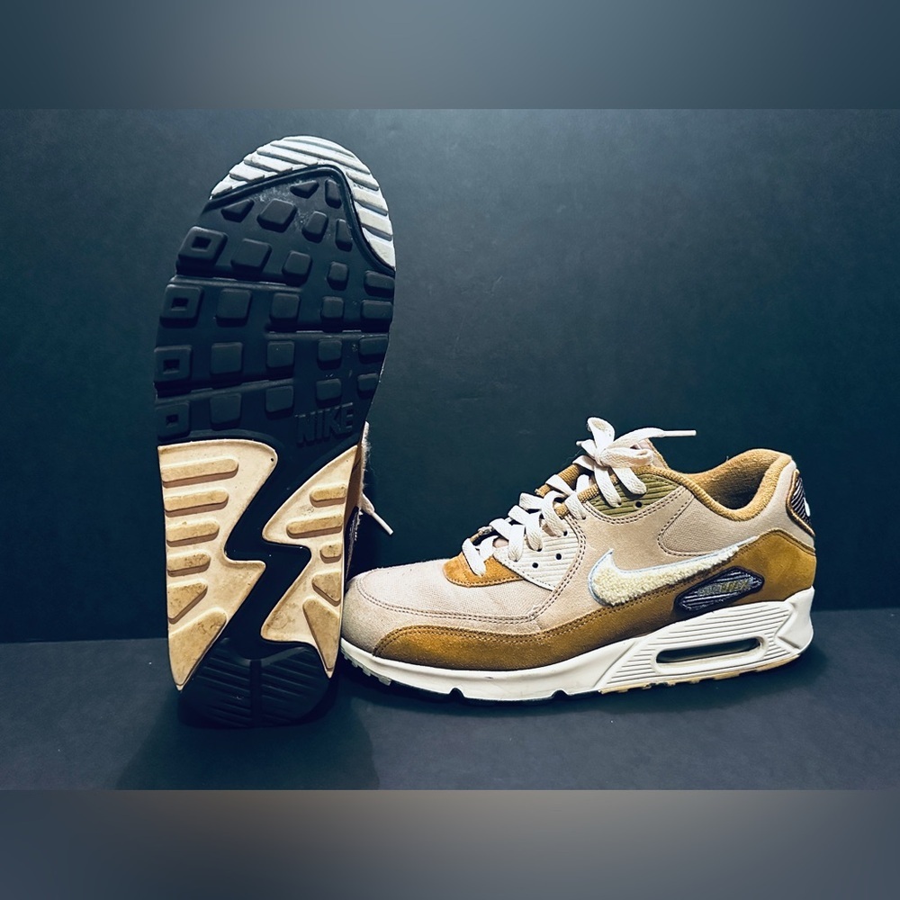 Nike Air Max 90 Premium SE Varsity, in Muted Bronze. Men’s Size 10.5 - Picture 4 of 10